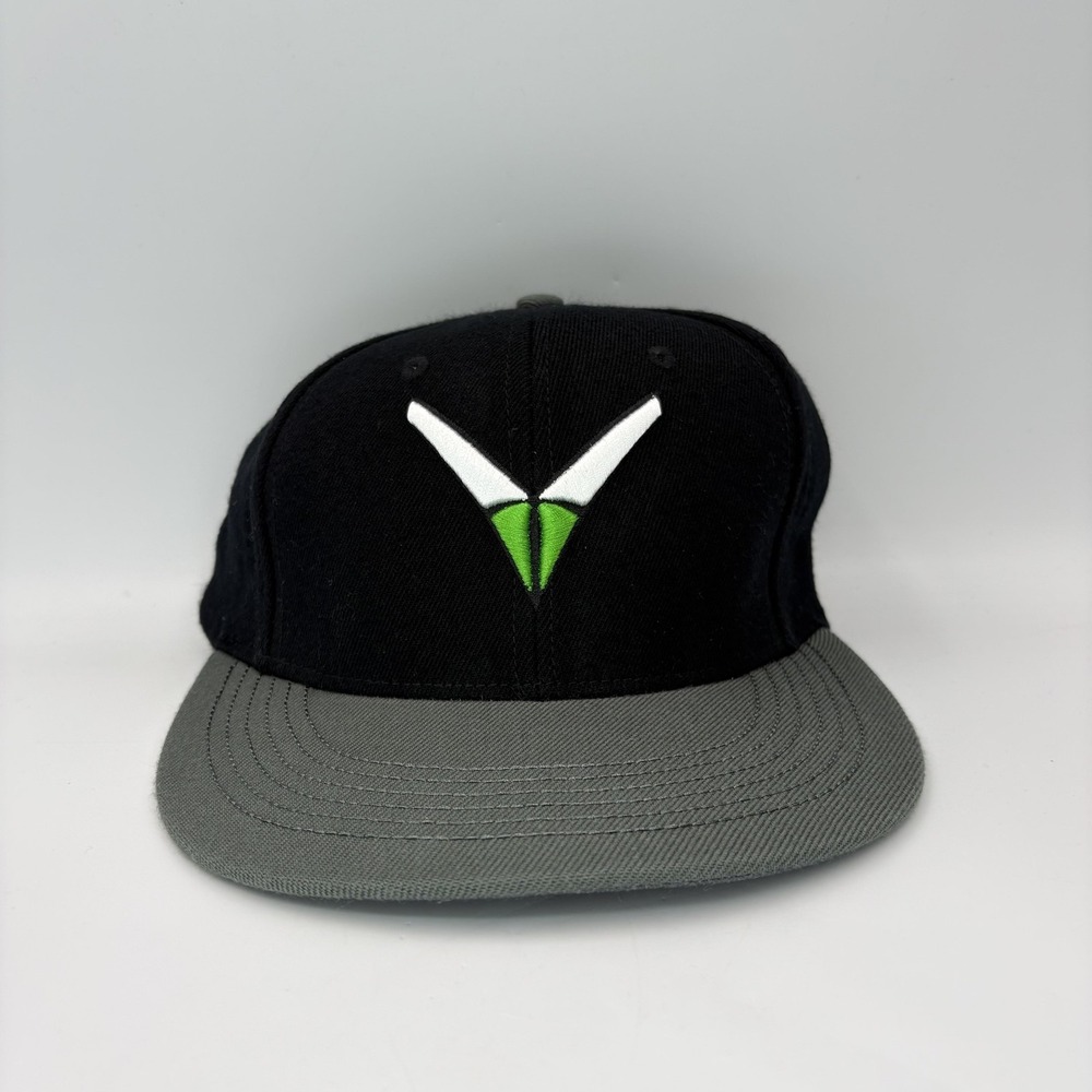 Verbero Hat Cap Fitted Mens M/L Black Gray Raccoon Logo‎ Hockey Embroidered